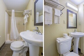 Budget Inn By OYO Natural Bridge I-81