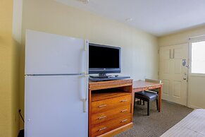 Budget Inn By OYO Natural Bridge I-81