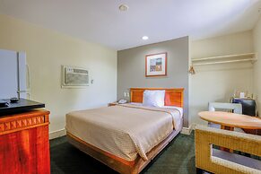 Budget Inn By OYO Natural Bridge I-81