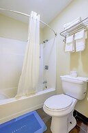 Budget Inn By OYO Natural Bridge I-81