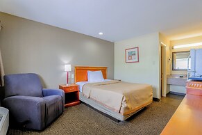 Budget Inn By OYO Natural Bridge I-81
