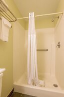 Budget Inn By OYO Natural Bridge I-81