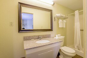 Budget Inn By OYO Natural Bridge I-81