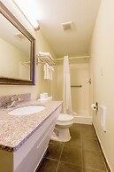 Budget Inn By OYO Natural Bridge I-81