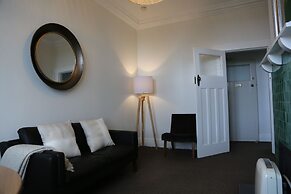 Majestic Mansions - Apartments at St Clair