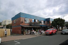 Majestic Mansions - Apartments at St Clair