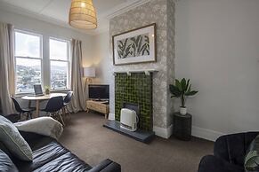 Majestic Mansions - Apartments at St Clair