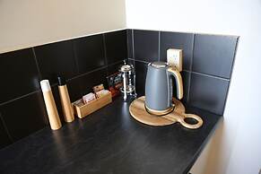 Majestic Mansions - Apartments at St Clair