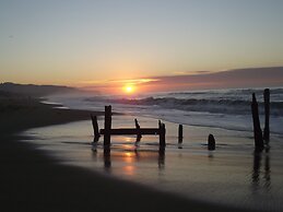 Majestic Mansions - Apartments at St Clair