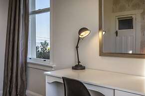 Majestic Mansions - Apartments at St Clair