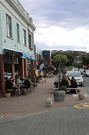 Majestic Mansions - Apartments at St Clair