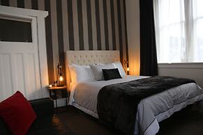 Majestic Mansions - Apartments at St Clair