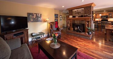 Auberge Kicking Horse Guest House