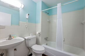 Relax Inn By OYO Natural Bridge I-81