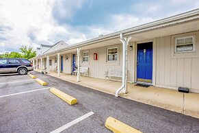 Relax Inn By OYO Natural Bridge I-81