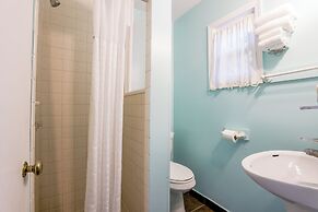 Relax Inn By OYO Natural Bridge I-81