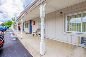 Relax Inn By OYO Natural Bridge I-81