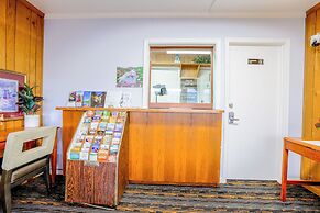 Relax Inn By OYO Natural Bridge I-81