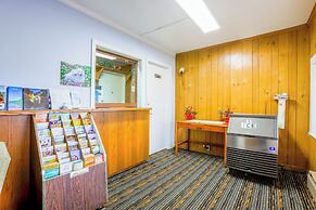 Relax Inn By OYO Natural Bridge I-81