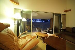 Four Seasons Yuzawa Quattro