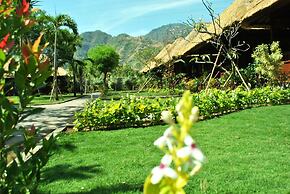 Kinaara Resort & Spa