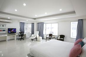 The Grand Suree Residence