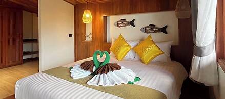 Alama Sea Village Resort