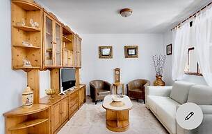 Rok Plaza - Only Adults