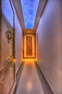 Rok Plaza - Only Adults