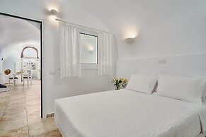 Santorini Mansion at Imerovigli