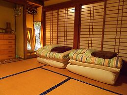 Kominka Sharehouse Hooju - Hostel