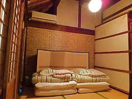 Kominka Sharehouse Hooju - Hostel