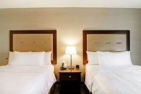 Homewood Suites by Hilton Woodbridge