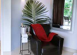 The Cabanas Guesthouse & Spa - Caters to Gay Men