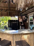 The Cabanas Guesthouse & Spa - Caters to Gay Men