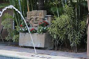 The Cabanas Guesthouse & Spa - Caters to Gay Men