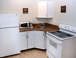 The Cabanas Guesthouse & Spa - Caters to Gay Men