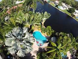 The Cabanas Guesthouse & Spa - Caters to Gay Men