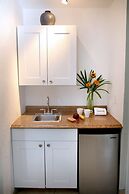 The Cabanas Guesthouse & Spa - Caters to Gay Men