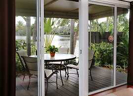 The Cabanas Guesthouse & Spa - Caters to Gay Men