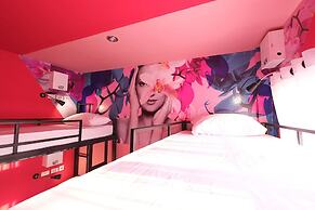 Everyday Bangkok Hostel