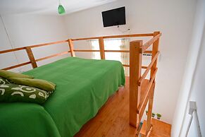 B&B Tecla