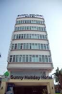 Sunny Holiday Hotel
