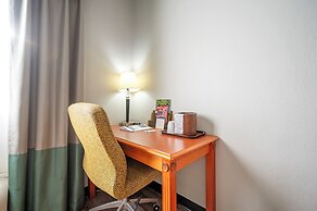 HiWay Inn Express of Broken Bow