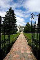 Jedediah Hawkins Inn