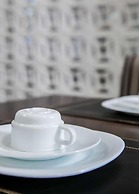AlphaPark Hotel