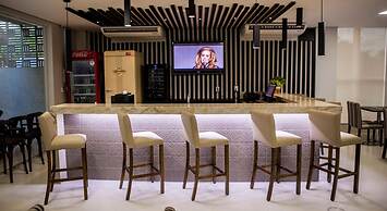 AlphaPark Hotel