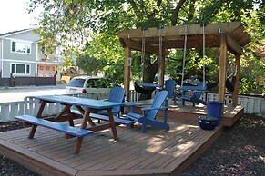 Kelowna International Hostel