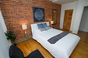 LikeAHotel - Les McGill, Vieux Montreal
