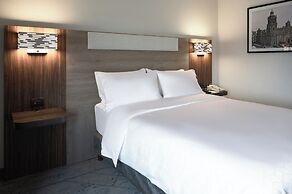 Holiday Inn Express Mexico City Satelite by IHG